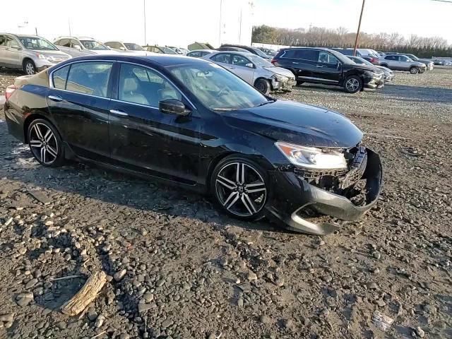 2017 Honda Accord - Image 13