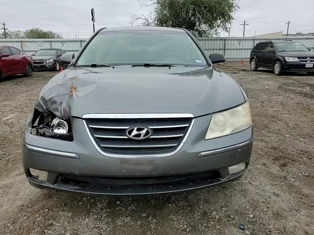 2009 Hyundai Sonata - Image 11