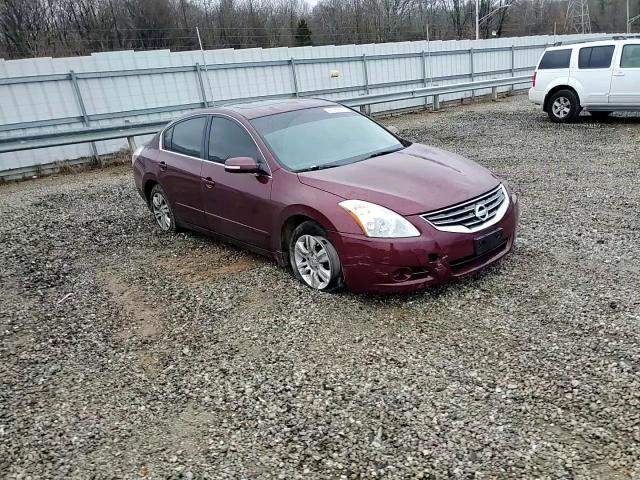 2011 Nissan Altima - Image 11