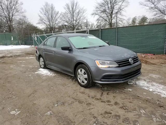 2015 Volkswagen Jetta - Image 11