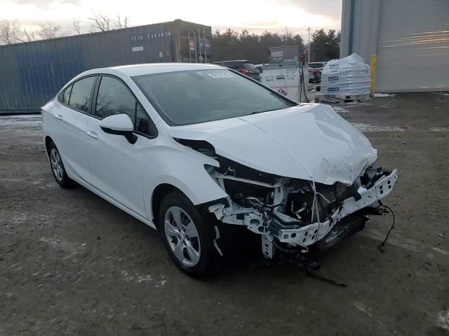 2017 Chevrolet Cruze - Image 13