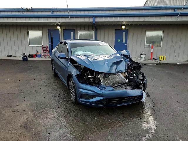 2021 Volkswagen Jetta - Image 13