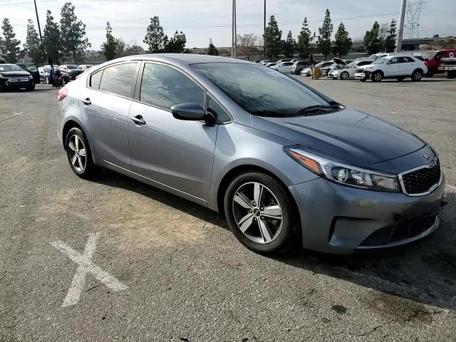 2018 Kia Forte - Image 11