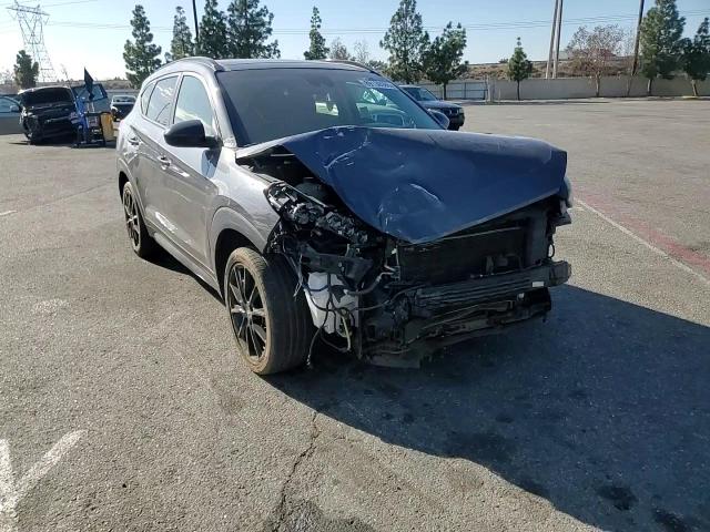 2019 Hyundai Tucson Limited VIN: KM8J33AL4KU988588 Lot: 70861785