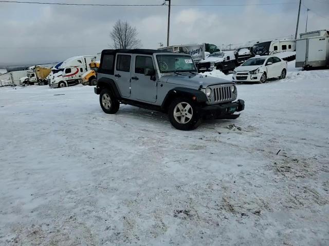 2014 Jeep Wrangler - Image 15