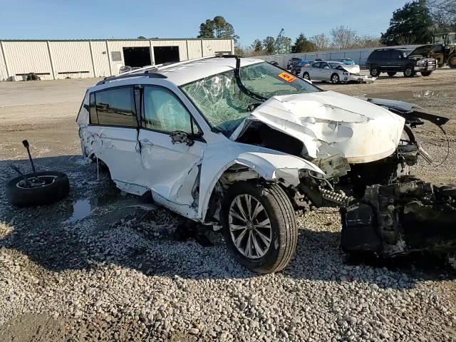 2018 Volkswagen Tiguan - Image 11