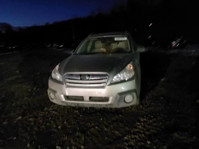 2014 Subaru Outback - Image 11