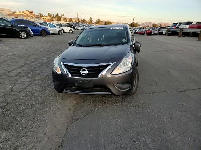 2015 Nissan Versa - Image 11