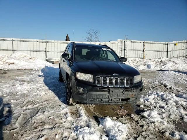 2016 Jeep Compass - Image 12