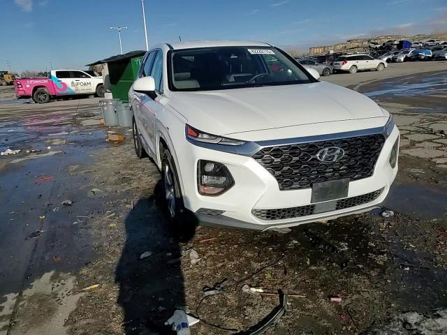 2019 Hyundai Santa Fe - Image 15