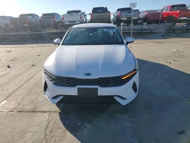 2021 Kia K5 - Image 10