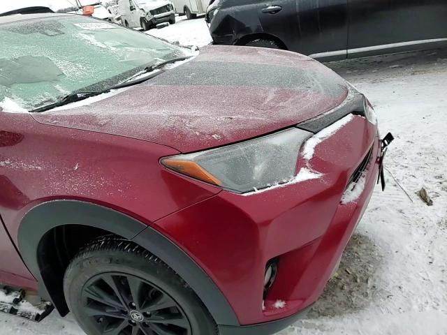 2018 Toyota RAV 4 - Image 12