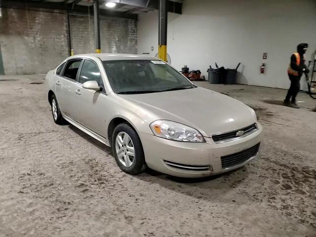 2009 Chevrolet Impala - Image 13