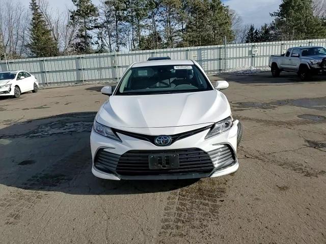 2022 Toyota Camry - Image 10