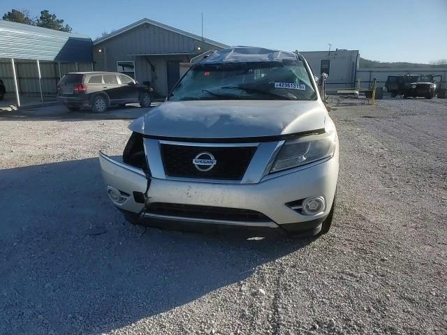 2015 Nissan Pathfinder - Image 12