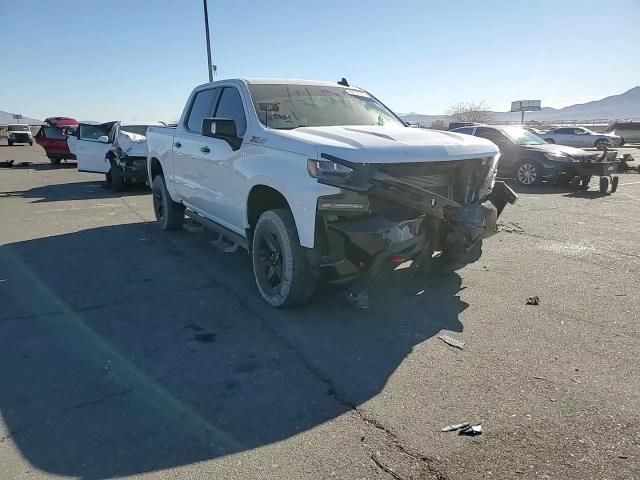 2020 Chevrolet Silverado - Image 11