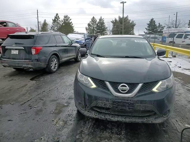 2017 Nissan Rogue - Image 11