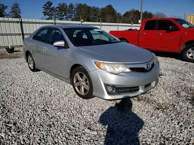 2013 Toyota Camry - Image 13