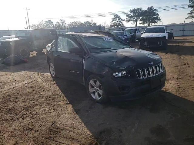 2016 Jeep Compass - Image 11