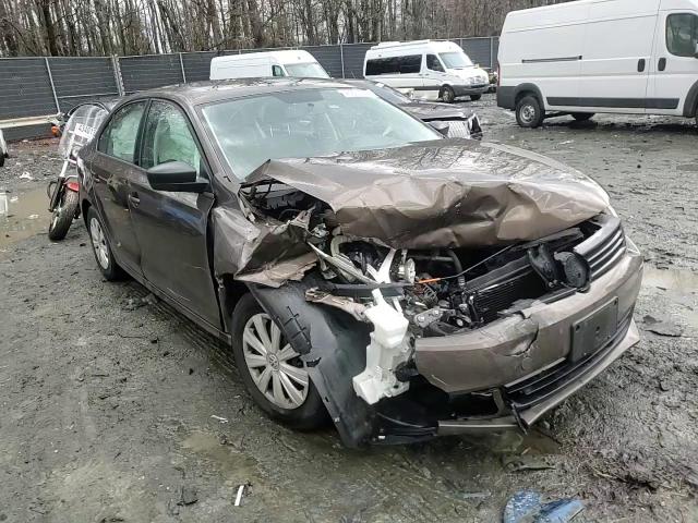 2014 Volkswagen Jetta - Image 10