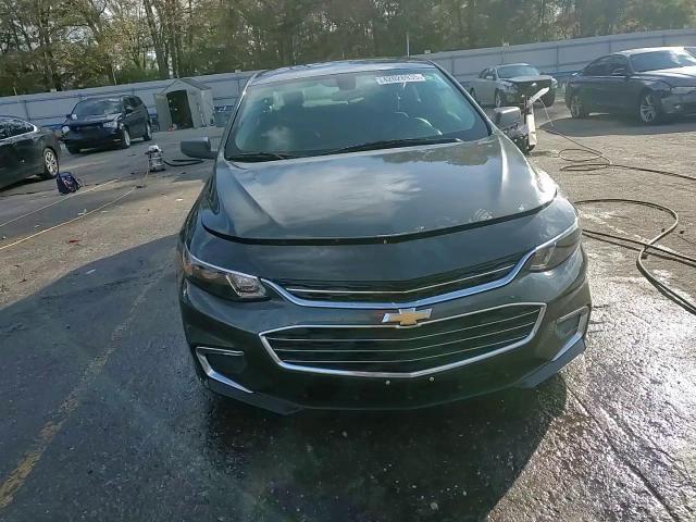 2018 Chevrolet Malibu - Image 13