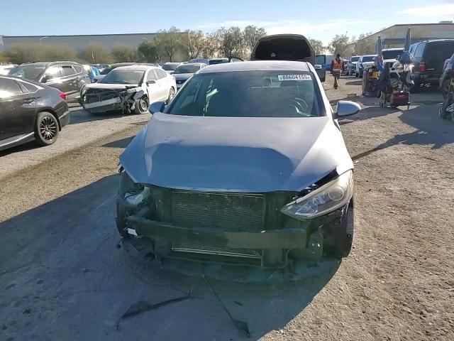 2017 Hyundai Elantra - Image 11