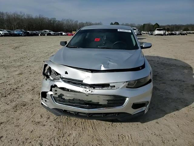 2016 Chevrolet Malibu - Image 11