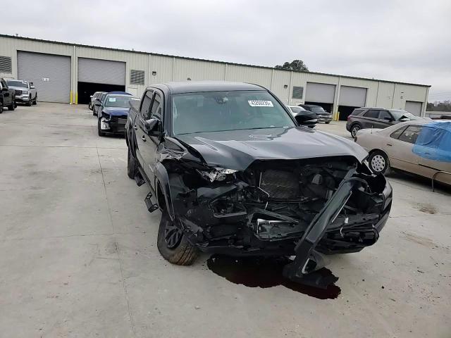 2022 Toyota Tacoma - Image 10