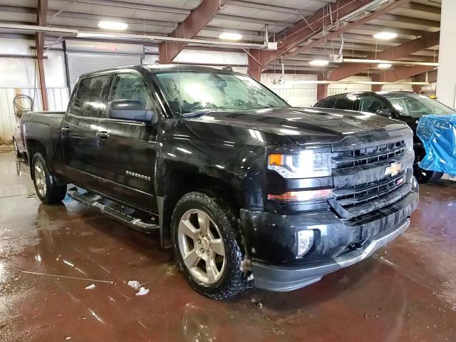 2018 Chevrolet Silverado - Image 11