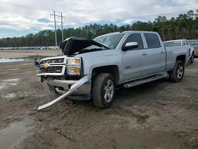 2015 Chevrolet Silverado - Image 11