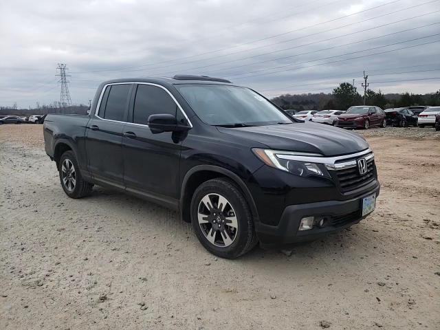 2019 Honda Ridgeline - Image 10