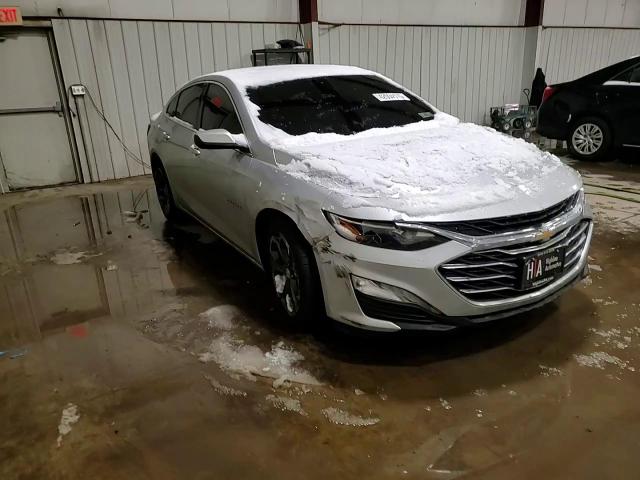 2021 Chevrolet Malibu - Image 13