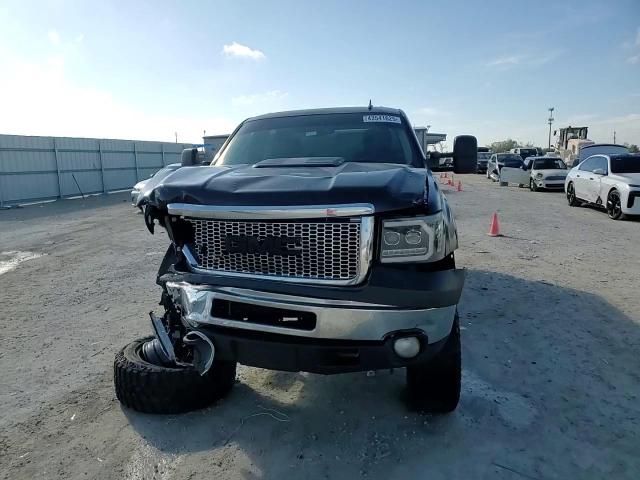 2013 GMC Sierra - Image 13