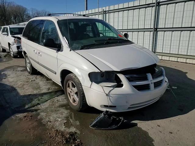 2006 Dodge Caravan - Image 12