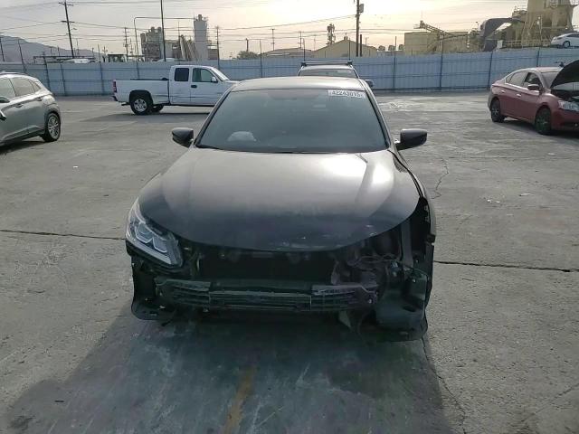 2017 Honda Accord - Image 11