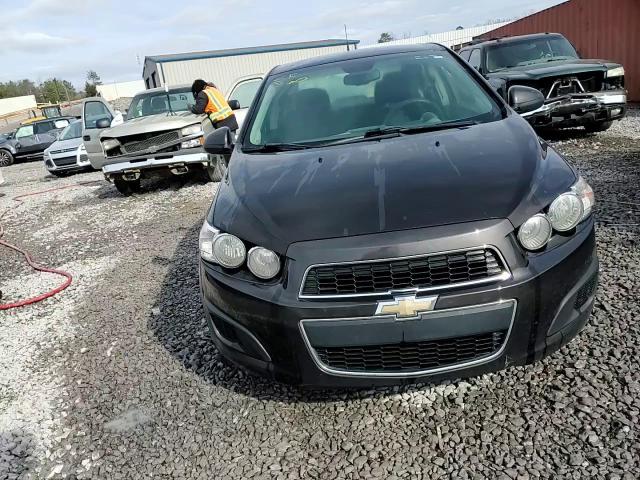 2013 Chevrolet Sonic - Image 13