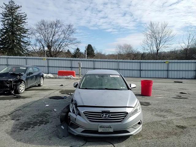 2017 Hyundai Sonata - Image 11