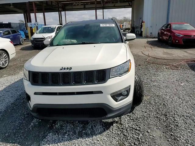 2019 Jeep Compass - Image 14