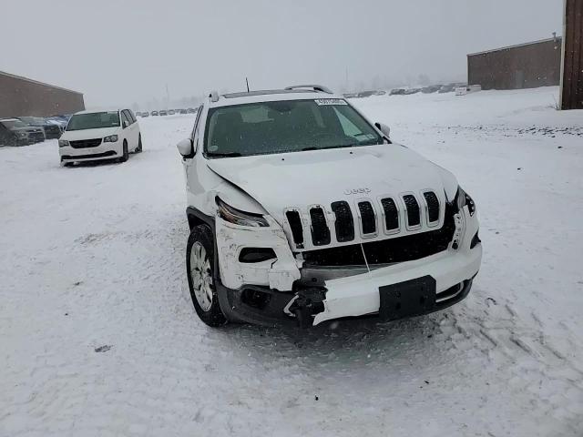 2016 Jeep Grand Cherokee - Image 11