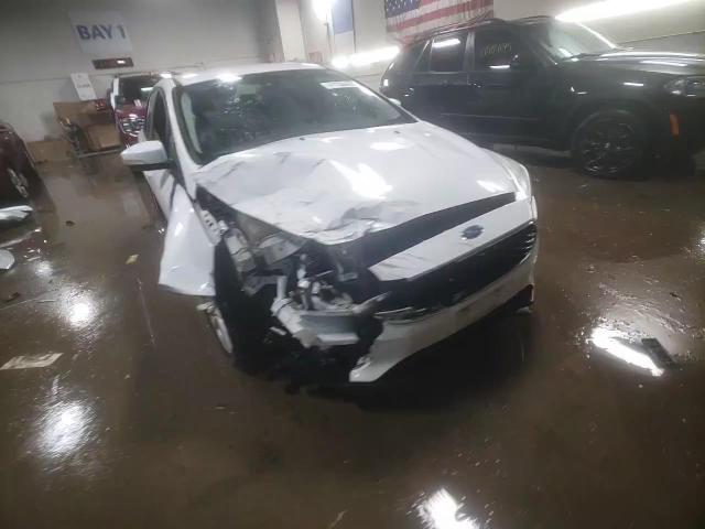 2016 Ford Focus - Image 13