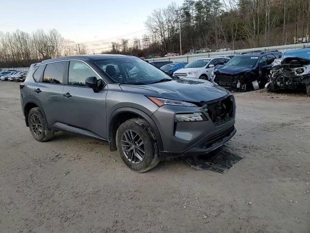 2021 Nissan Rogue - Image 12