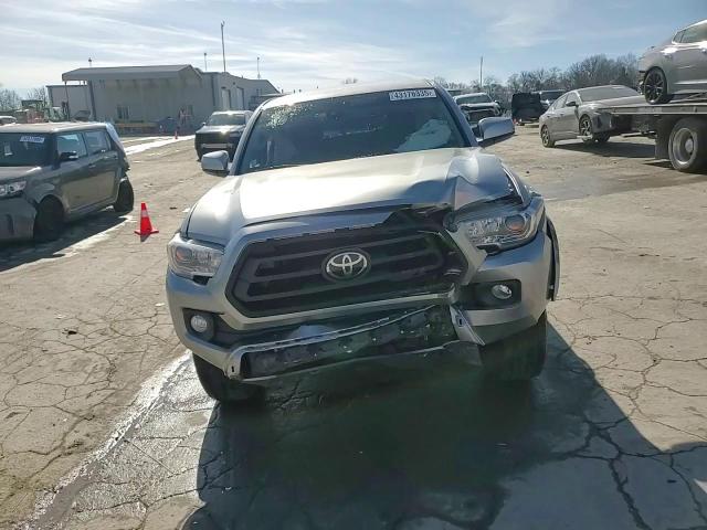 2020 Toyota Tacoma - Image 13