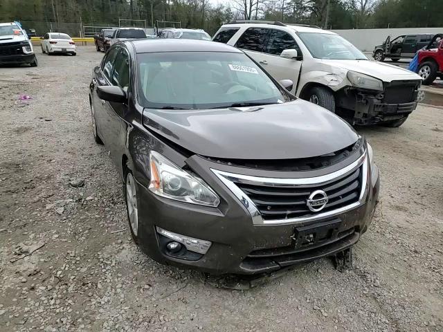 2015 Nissan Altima - Image 11