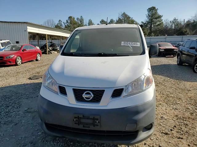 2015 Nissan NV - Image 11