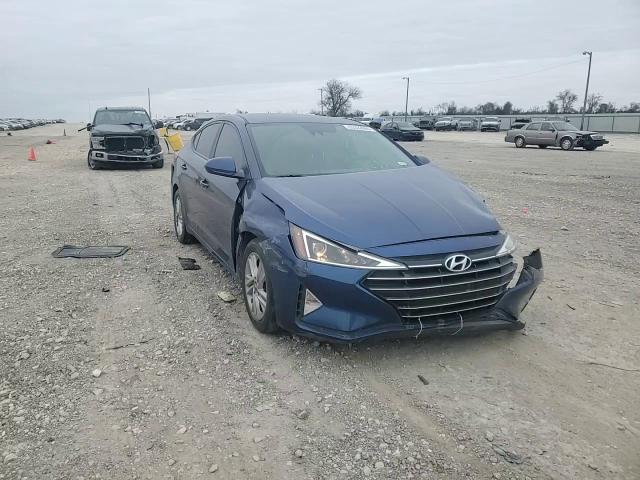 2020 Hyundai Elantra - Image 11