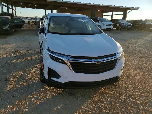 2022 Chevrolet Equinox - Image 12