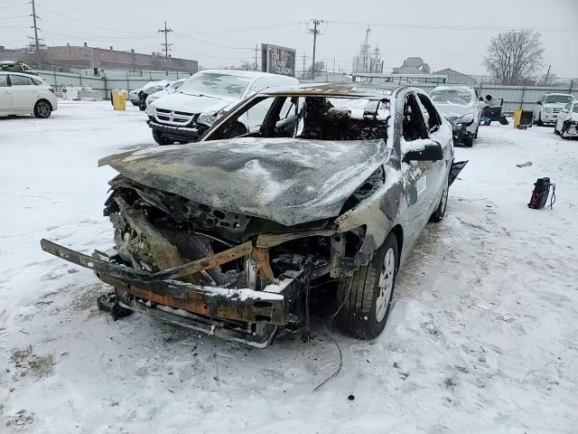2009 Toyota Camry - Image 11