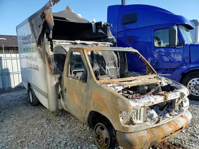 2006 Ford Econoline - Image 11