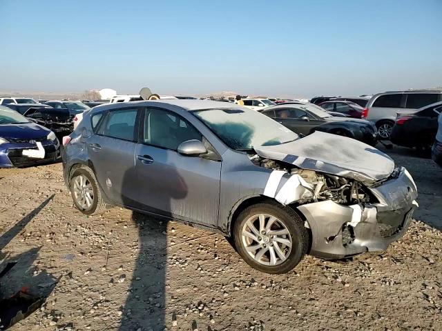 2012 Mazda 3 - Image 10