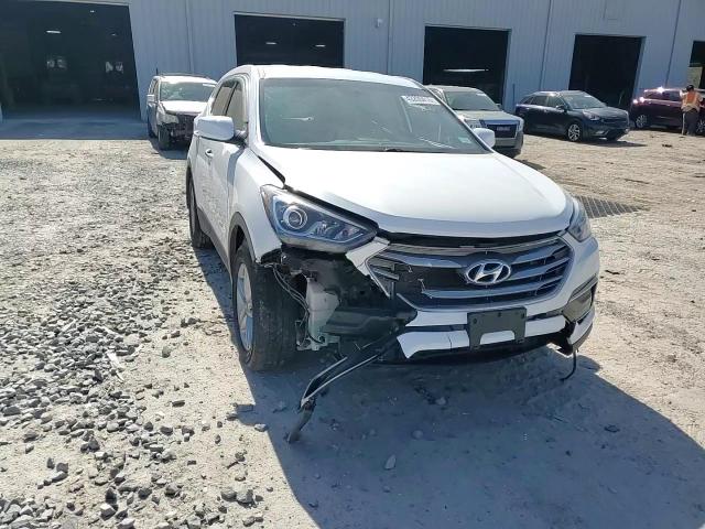 2017 Hyundai Santa Fe - Image 11